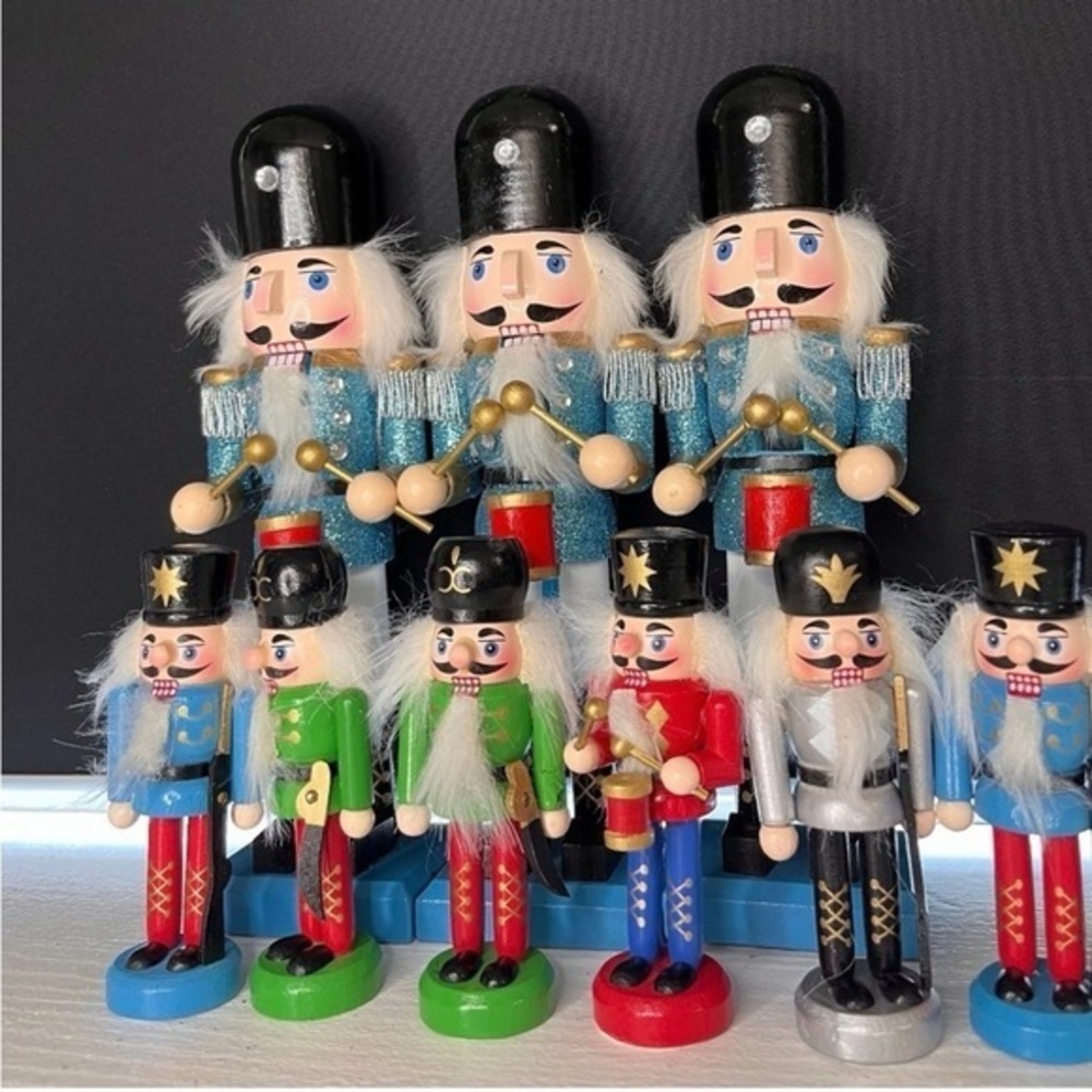 Vintage Wooden Nutcracker Set of 9 Christmas Holiday Decor Collectibles